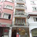 Hotel Town 3*