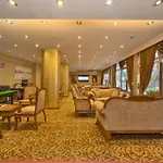 Town Hotel 3*