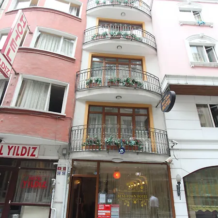 ホテル ベスト タウン 3*