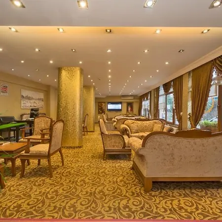 Town Otel 3*